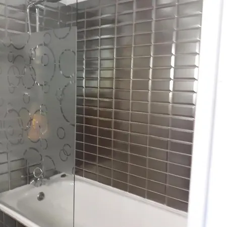 Joli Proche Centre Avec Parking 아파트