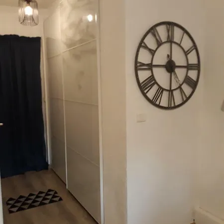 Joli Proche Centre Avec Parking