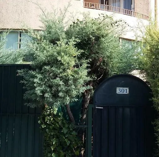 Appartement Joli Proche Centre Avec Parking Bandol