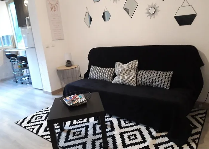 Apartman Joli Proche Centre Avec Parking