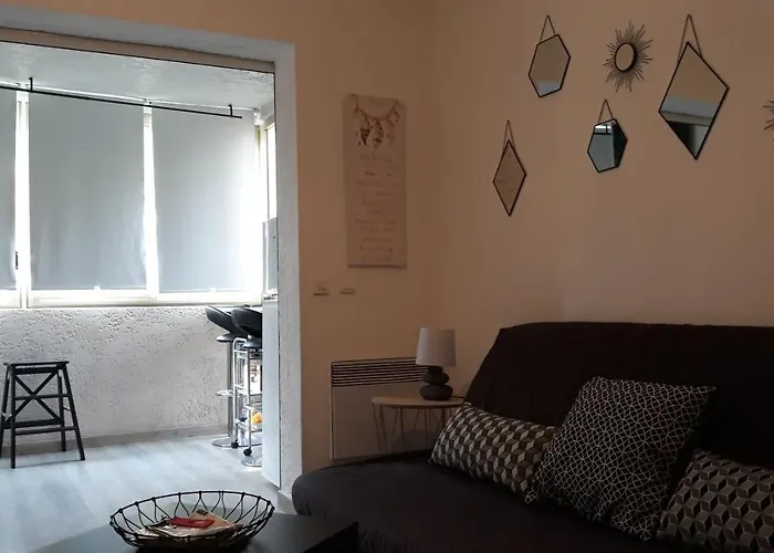 דירה Joli Proche Centre Avec Parking בנדול